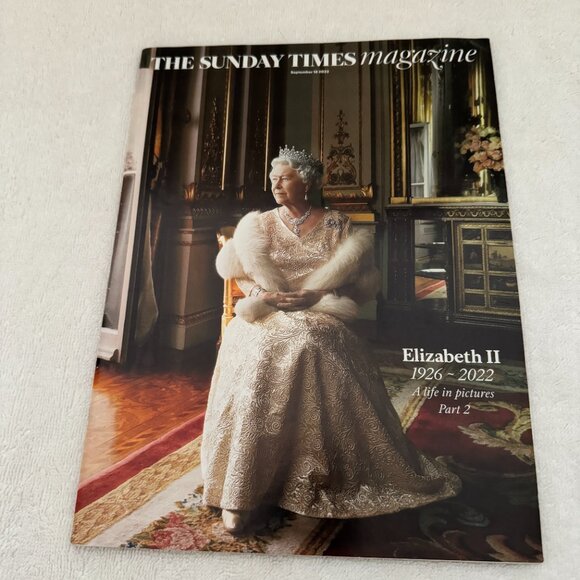 People Royals - Prince Philip and Queen Elizabeth II - Picture 6 of 7